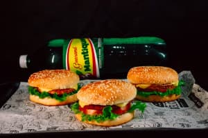 3 Cheese Burguer + Mantiqueira 2L